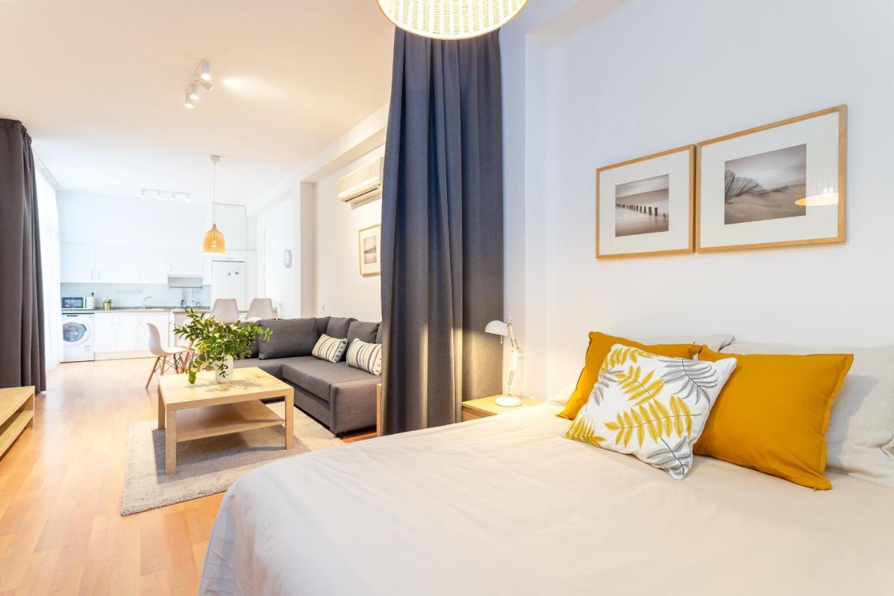 Apartamento Souviron Málaga Esterno foto