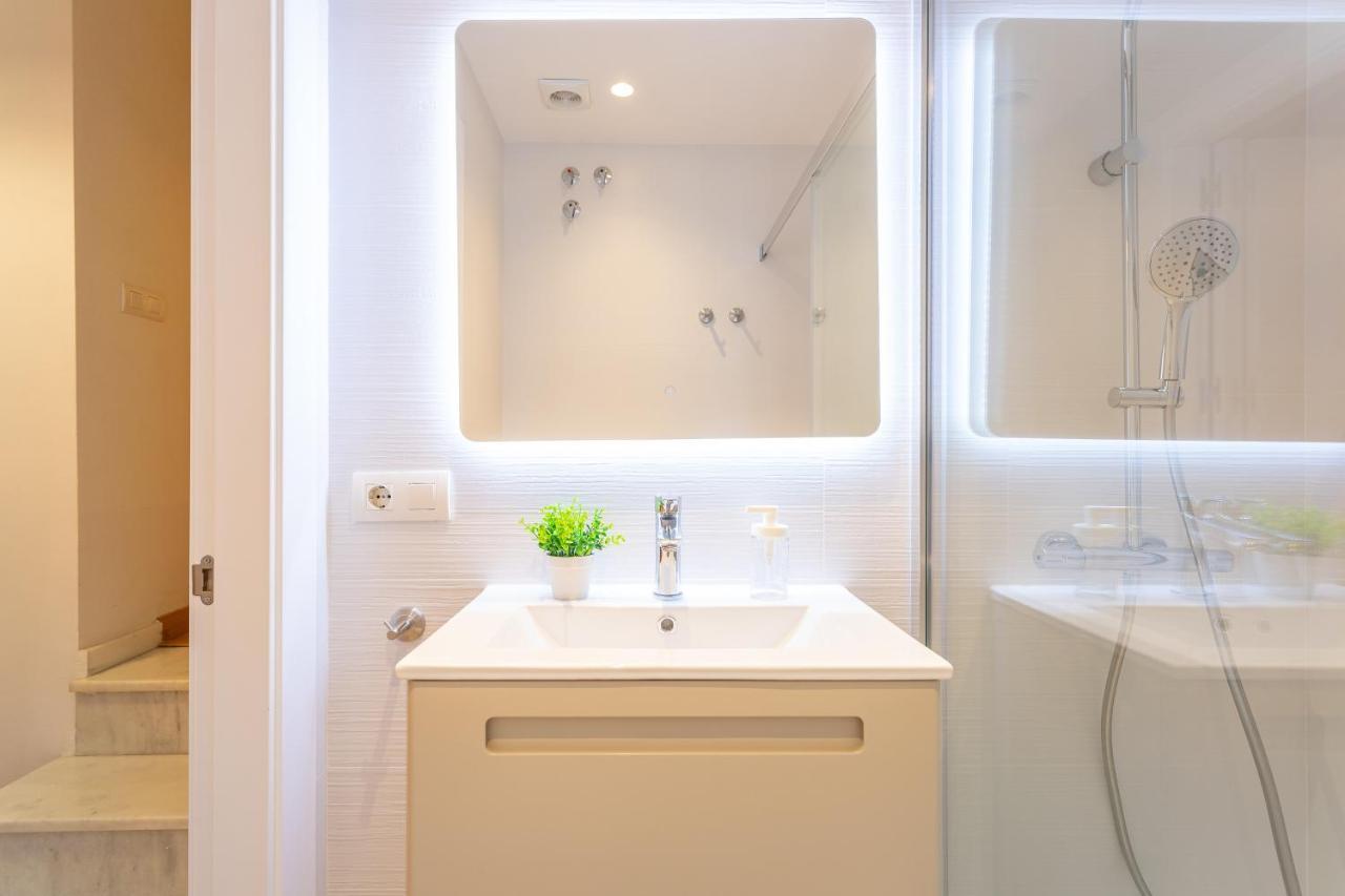 Apartamento Souviron Málaga Esterno foto